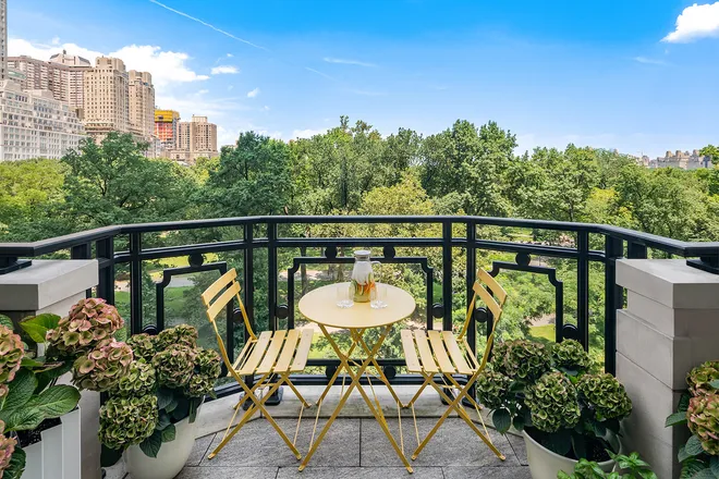 220 CENTRAL Park #VILLA7, New York, NY 10019