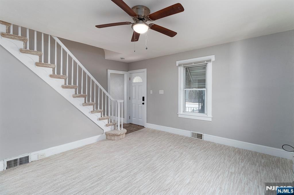 2557 Wh-Mer, Hamilton Township, Hamilton, NJ 08619 - Property photo 4 of 36