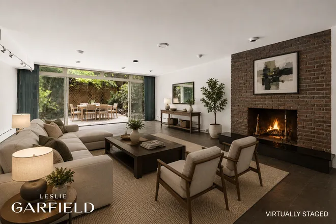 410 East 50th Street #TH, New York, NY 00000