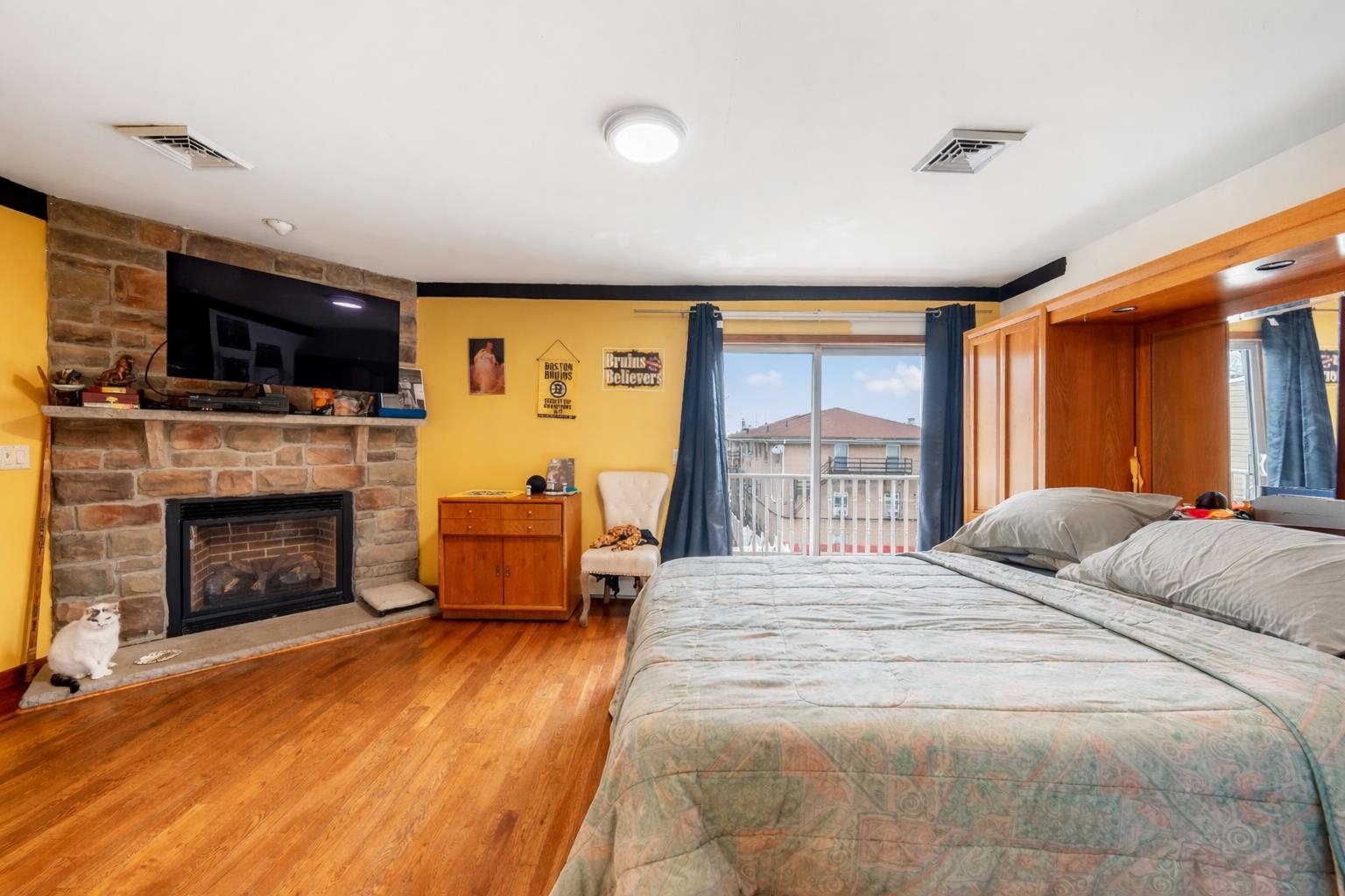714 17th Street, Union City, Union City, NJ 07087 - Property photo 5 of 41