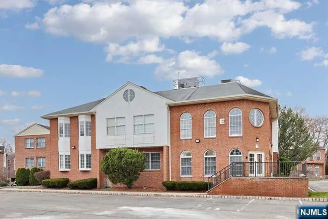 271 West Route 46 #E101, Fairfield, NJ 07004