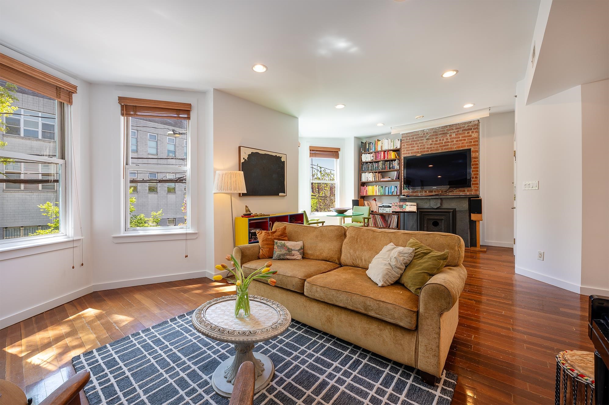 126 BRIGHT Street, Jersey City, JC Downtown, NJ 07302 - Property photo 2 of 13