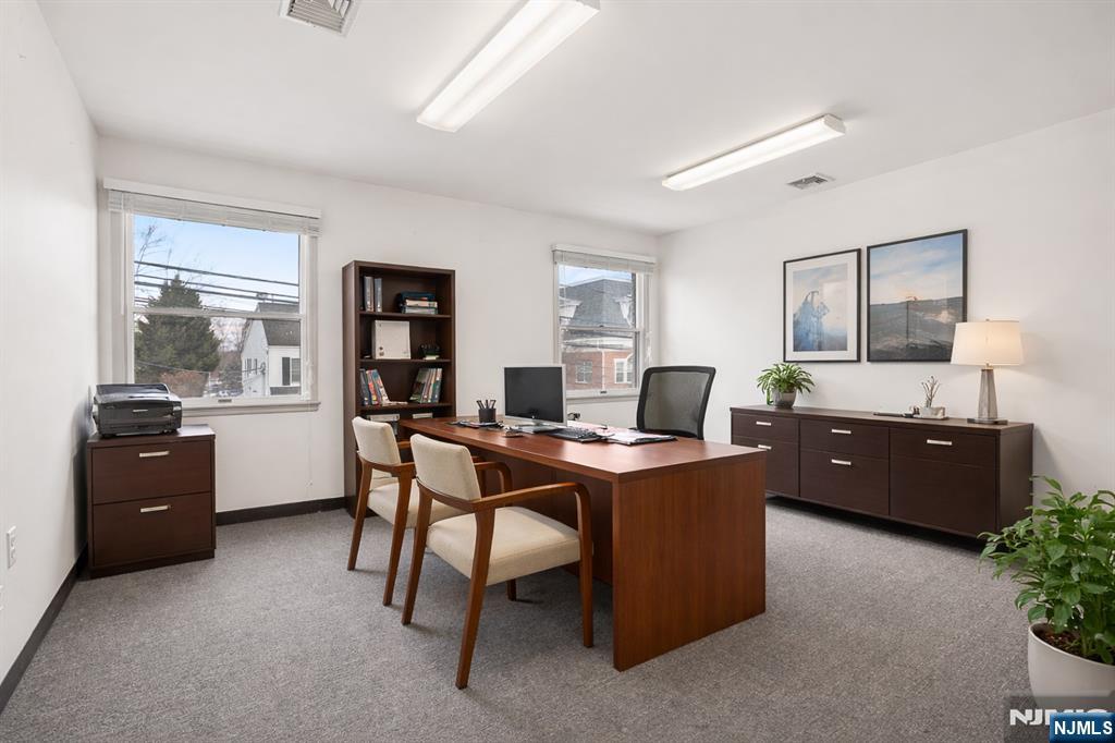 234 Main #2nd Floor, Lincoln Park Borough, Lincoln Park Borough, NJ 07035 - Property photo 2 of 38