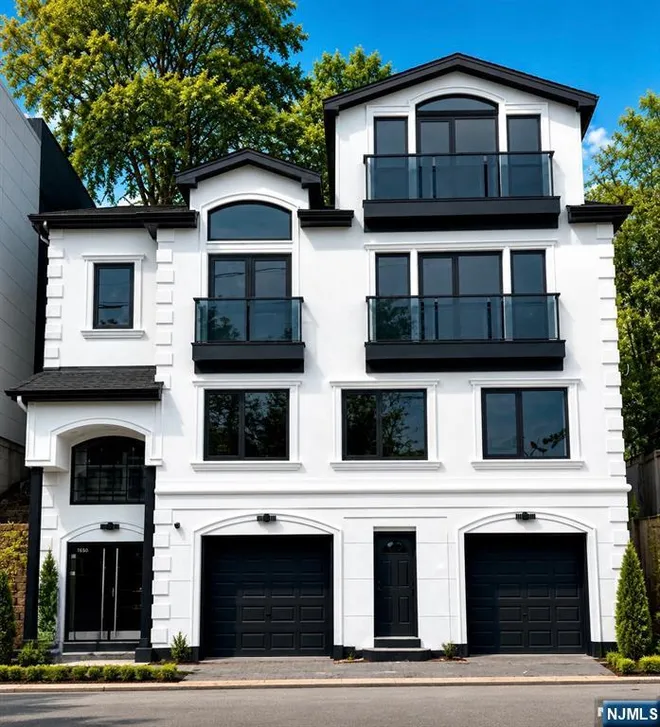 1080 River, Edgewater, NJ 07020
