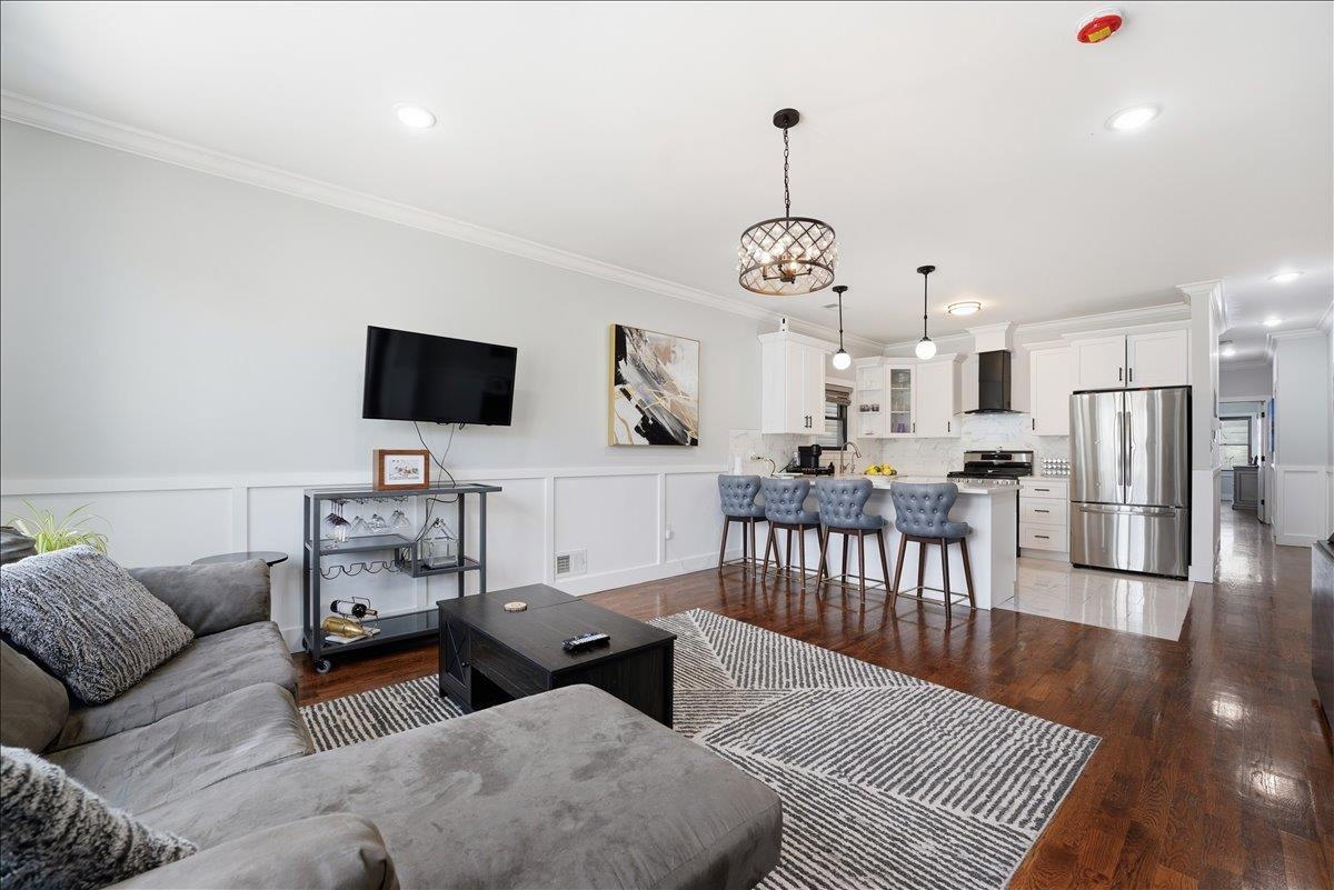 127 ZABRISKIE Street, Jersey City, JC Heights, NJ 07307 - Property photo 3 of 24