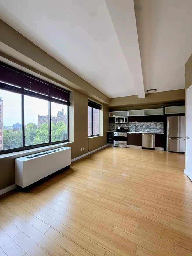 353 East 104th Street #7E, New York, NY 10029
