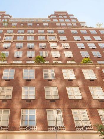 Park Avenue Court