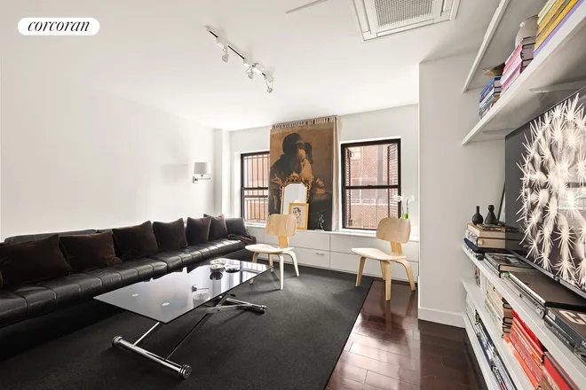 240 East 24th Street #4B, New York, NY 10010