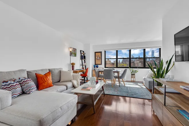 31 JANE Street #7D, New York, NY 10014