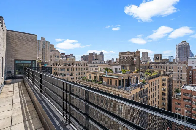 19 East 88th Street #PHD, New York, NY 10128