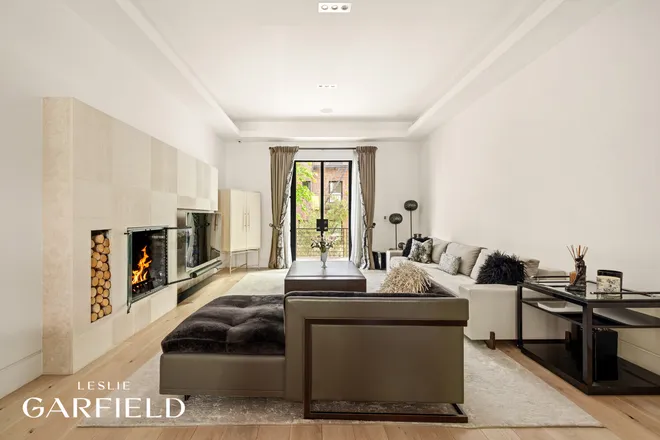 338 East 69th Street, New York, NY 10021