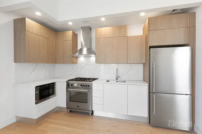 10-64 Jackson Avenue #4B, Long Island City, NY 11101