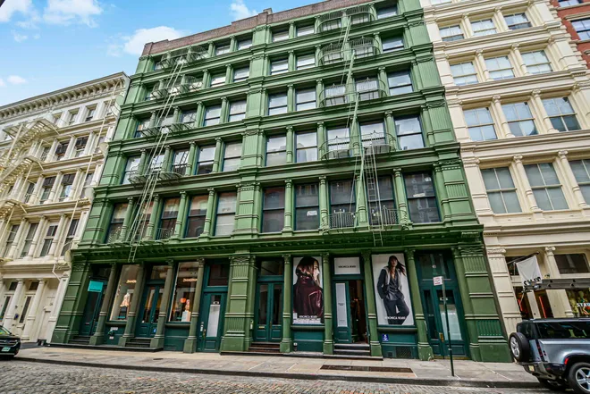 37 GREENE Street #B2, New York, NY 10013