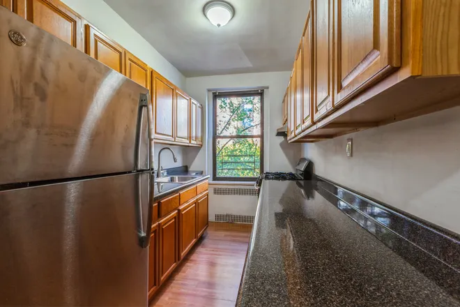 3220 Avenue H #3C, Brooklyn, NY 11210
