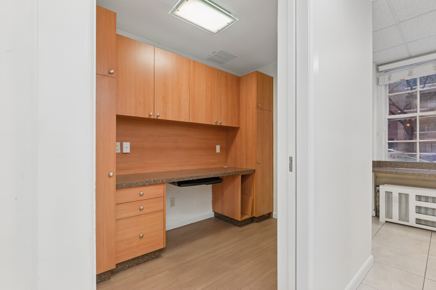 340 East 72nd Street #1N, Lenox Hill, Manhattan, NY 10021 - Property photo 3 of 19