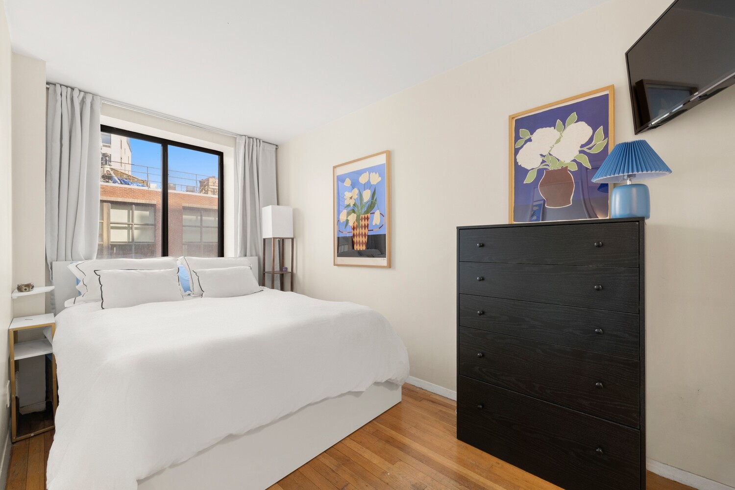366 West 11th Street #6G, West Village, Manhattan, NY 10014 - Property photo 4 of 9