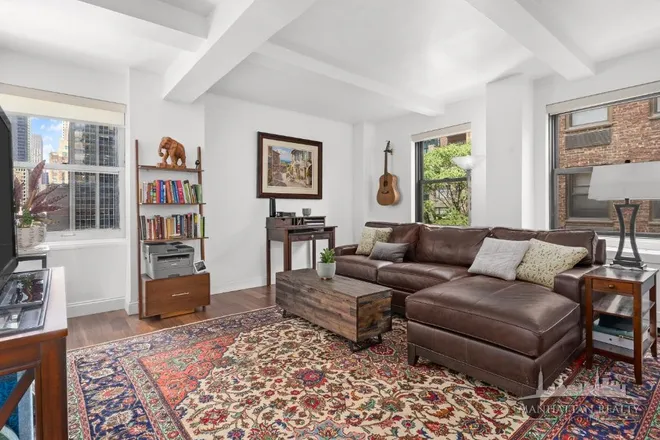 235 East 49th Street #8C, New York, NY 10017