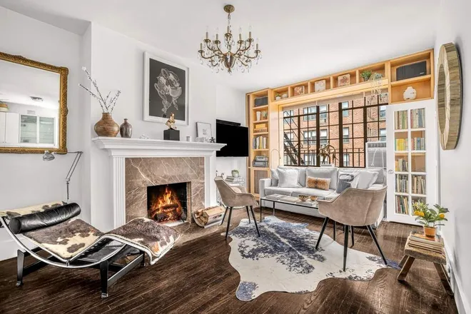 333 East 41st Street #3/4F, New York, NY 10017