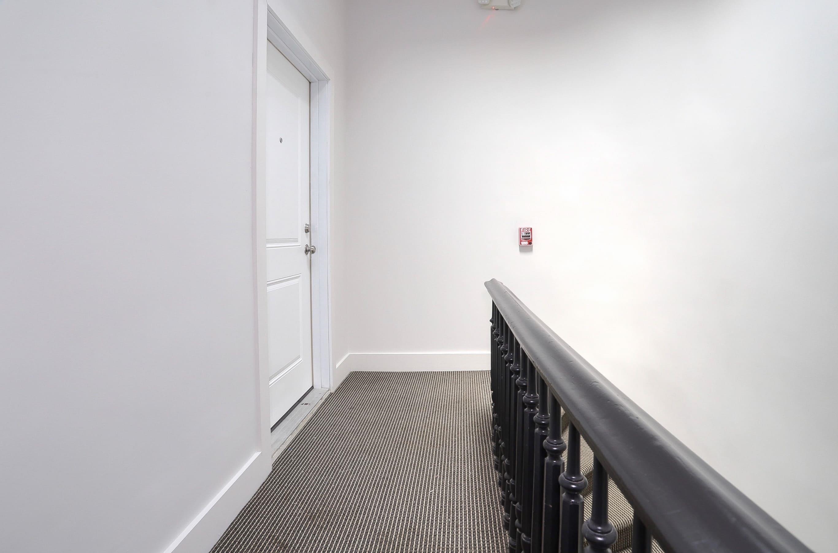 824 WASHINGTON Street, Hoboken City, Hoboken, NJ 07030 - Property photo 4 of 25