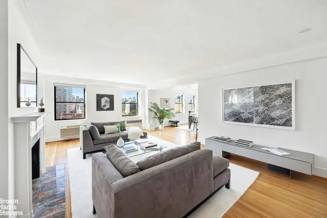 49 East 96th Street #16D, New York, NY 10128