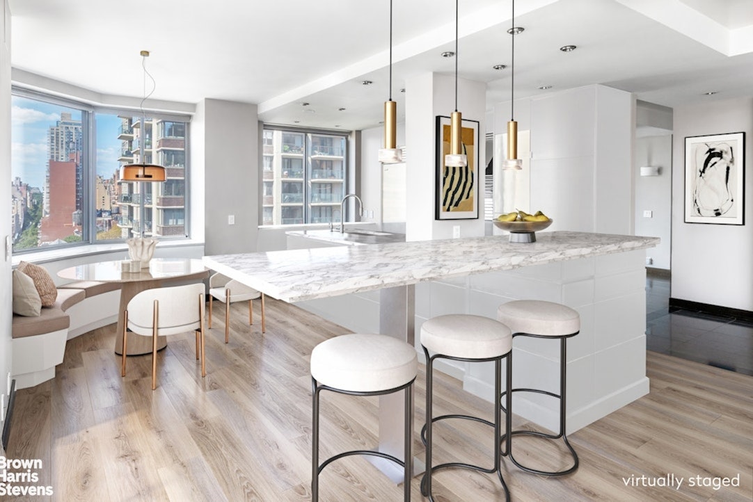 401 East 84th Street #15B, Yorkville, Manhattan, NY 10028 - Property photo 5 of 23