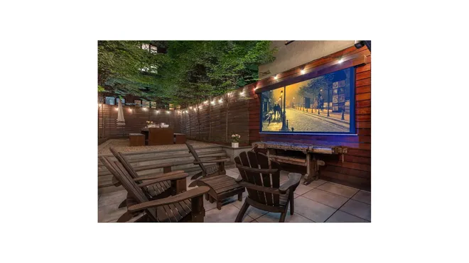 310 East 51st Street #1, New York, NY 10022
