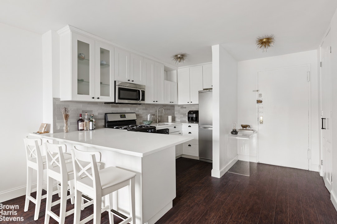 185 HALL Street #710, Clinton Hill, Brooklyn, NY 11205 - Property photo 5 of 7