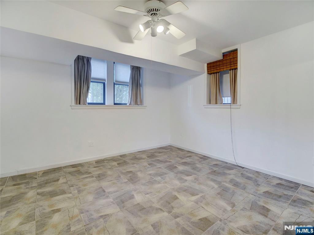 433 Lincoln #C002G, South Orange Village, Orange, NJ 07050 - Property photo 4 of 12