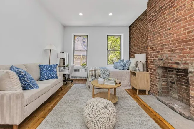 407 East 87th Street #2A, New York, NY 10128