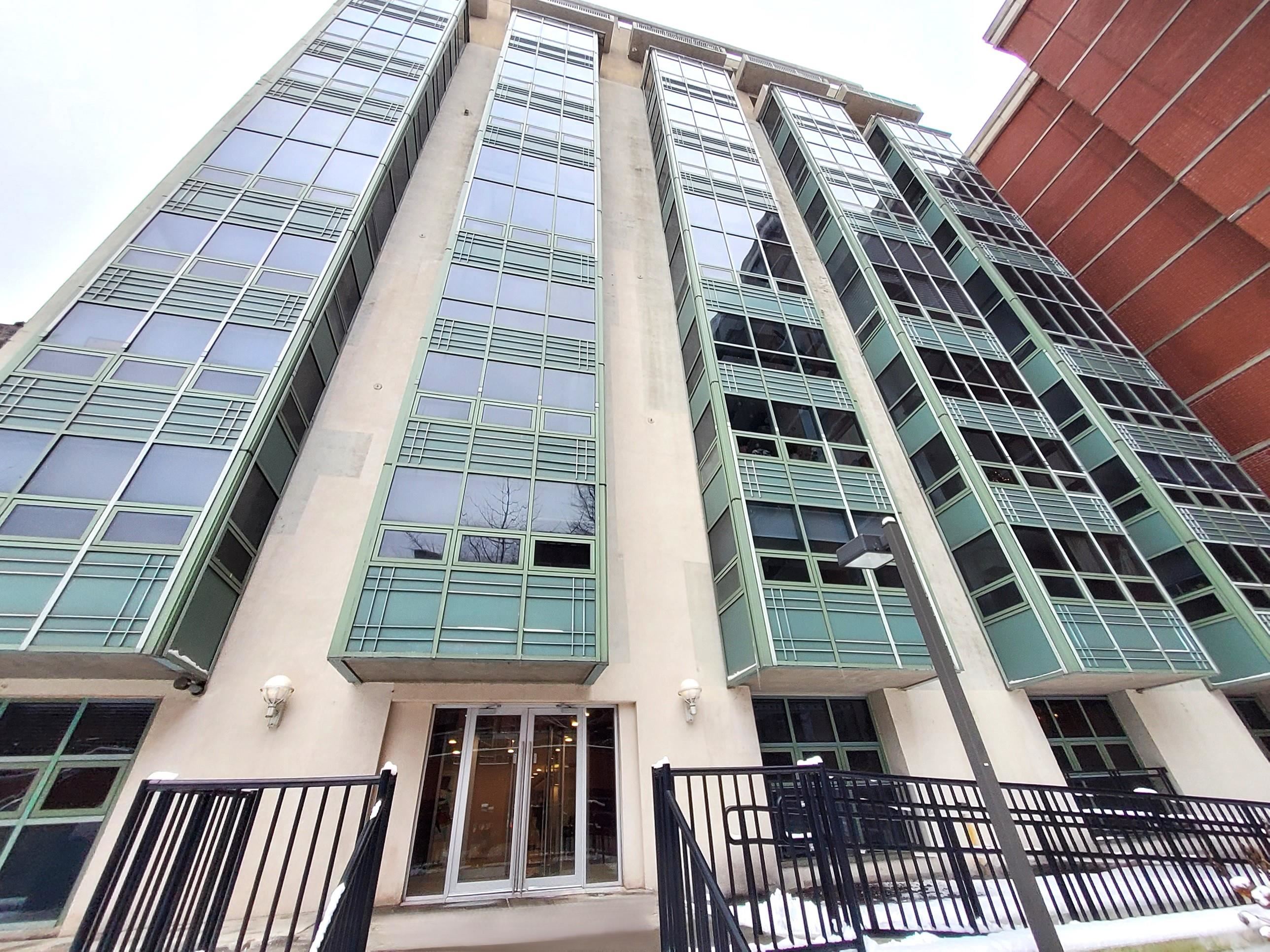 689 LUIS M MARIN Boulevard, Jersey City, JC Downtown, NJ 07310 - Property photo 2 of 26