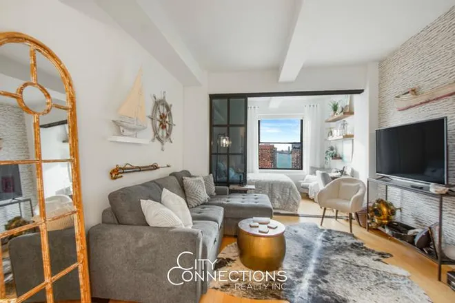 20 West Street #32-C, New York, NY 10004