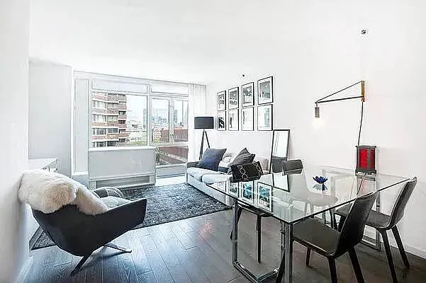 385 1st Avenue #11D, New York, NY 10010