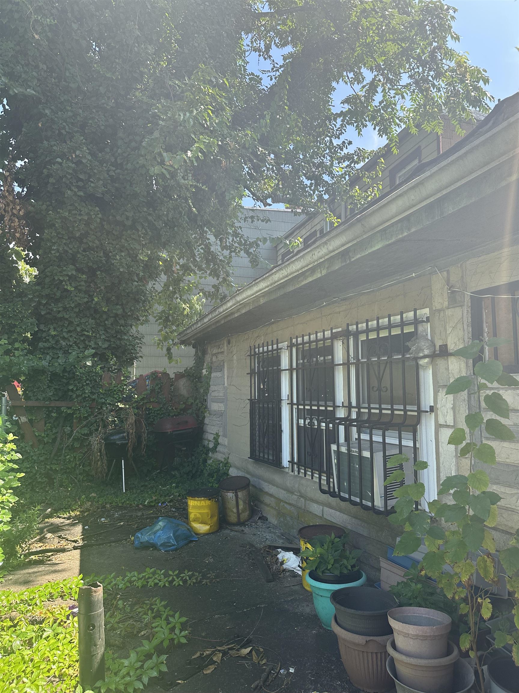 386 UNION Street, Jersey City, JC West Bergen, NJ 07304 - Property photo 2 of 2
