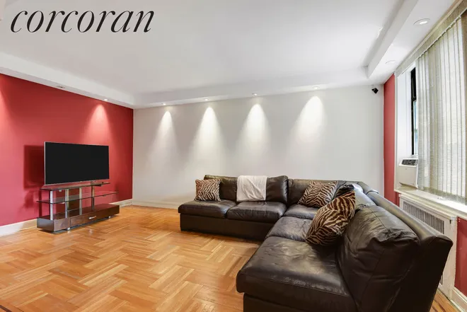 657 East 26th Street #3N, Brooklyn, NY 11210