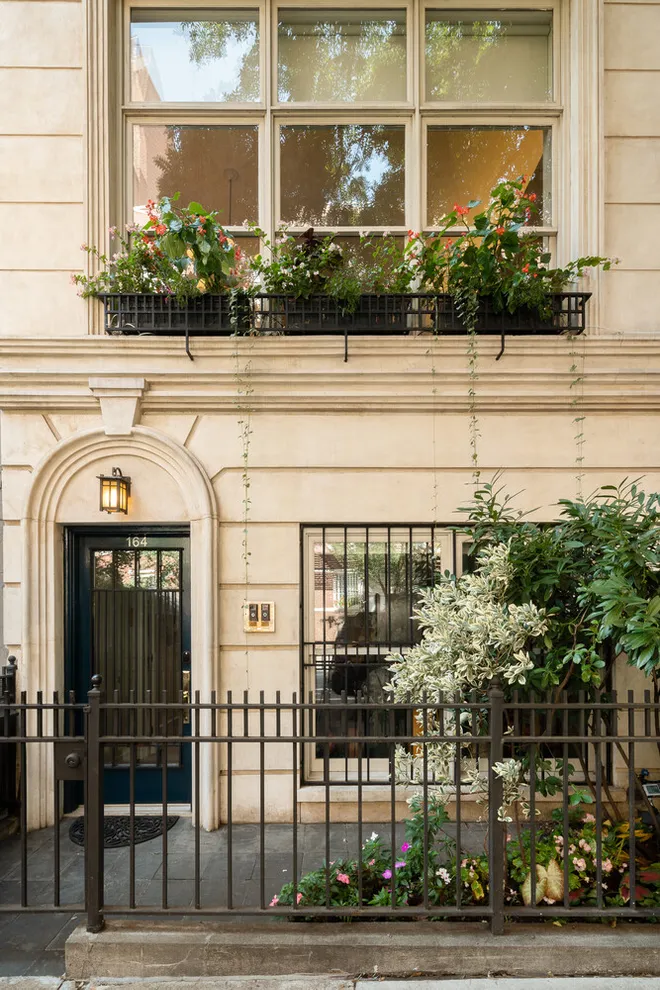 164 East 91st Street, New York, NY 10128
