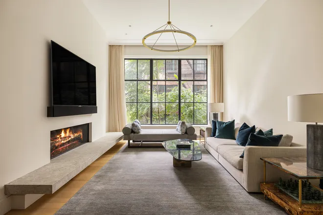 141 East 18th Street, New York, NY 10003