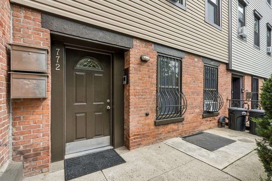 772 GRAND Street, Jersey City, JC Bergen Lafayette, NJ 07304 - Property photo 2 of 21