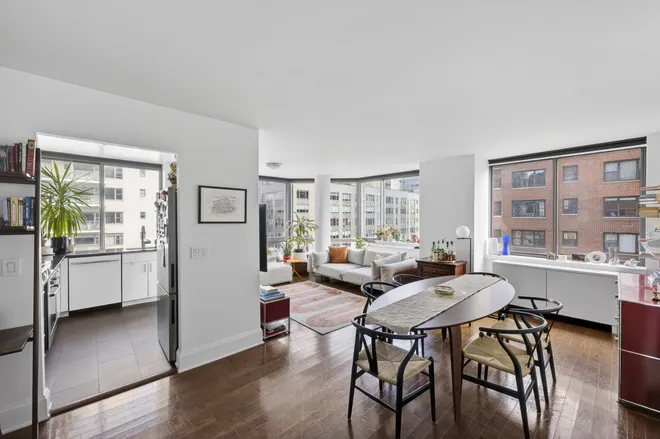 300 East 64th Street #14A, New York, NY 10021