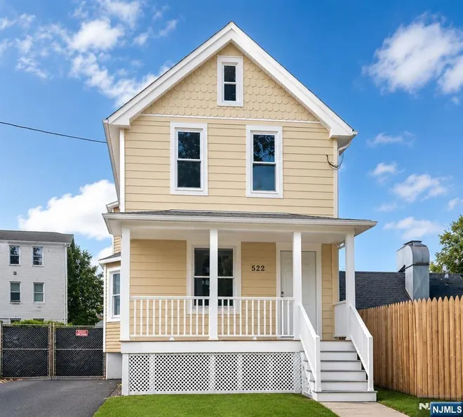 522 Beach, Orange, NJ 07050