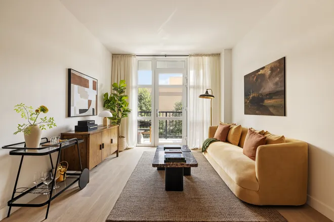 23 OCEAN Parkway #7R, Brooklyn, NY 11218