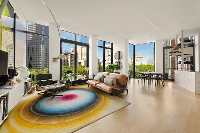 33 PARK Row #6B, New York, NY 10038