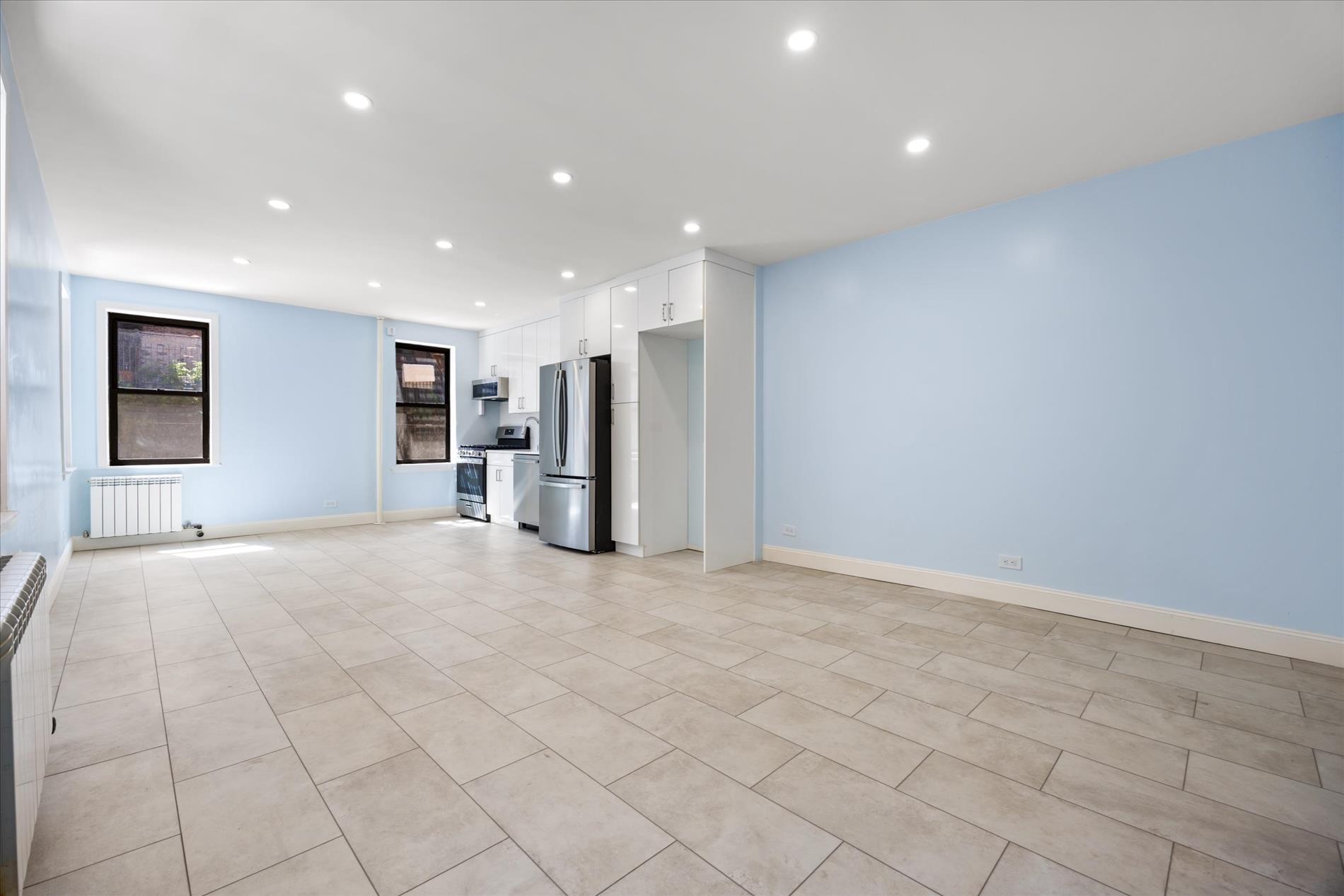 25 Indian Road #2-A, Inwood, Manhattan, NY 10034 - Main property photo