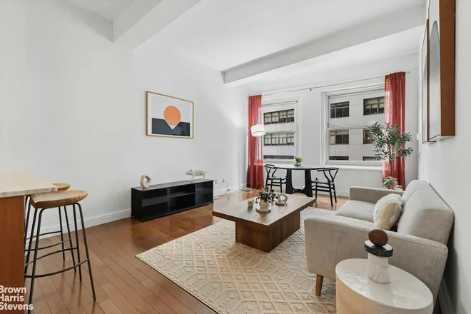 88 GREENWICH Street #724W, New York, NY 10006