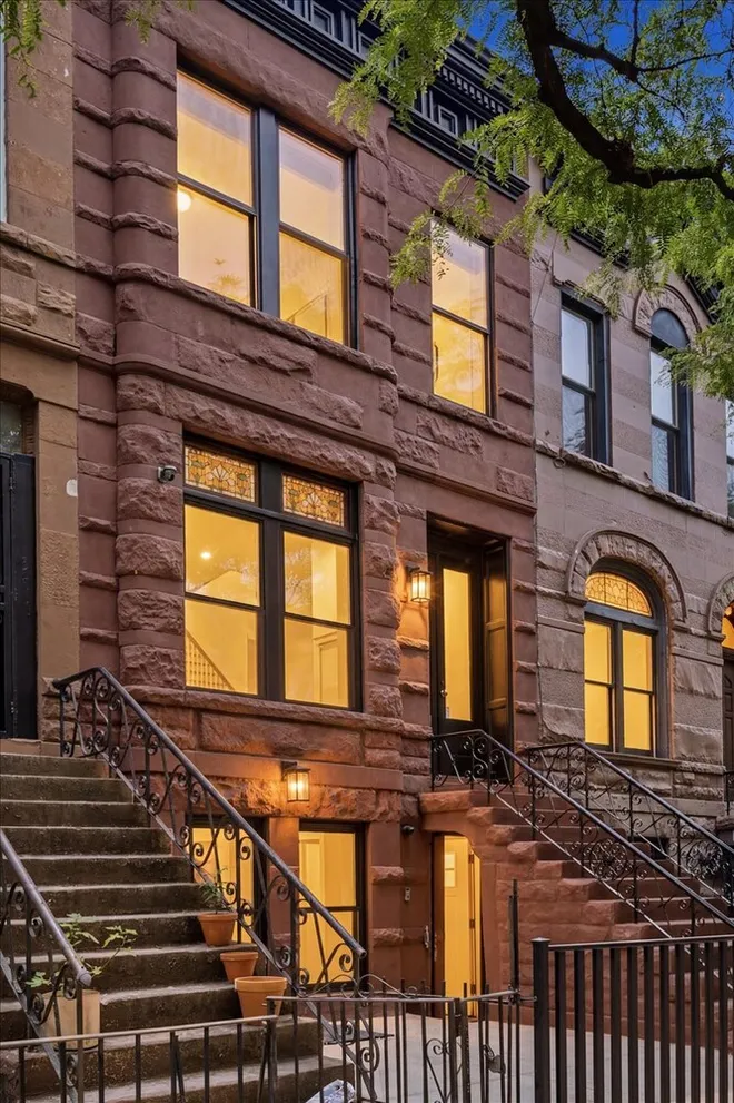 394 BAINBRIDGE Street, Brooklyn, NY 11233