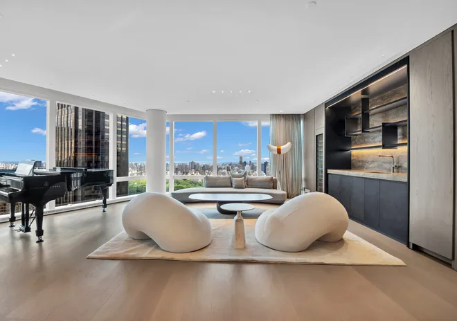 25 COLUMBUS Circle #60AG, New York, NY 10019