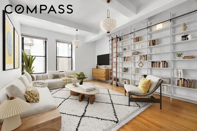 3 Hanover Square #13C, New York, NY 10004