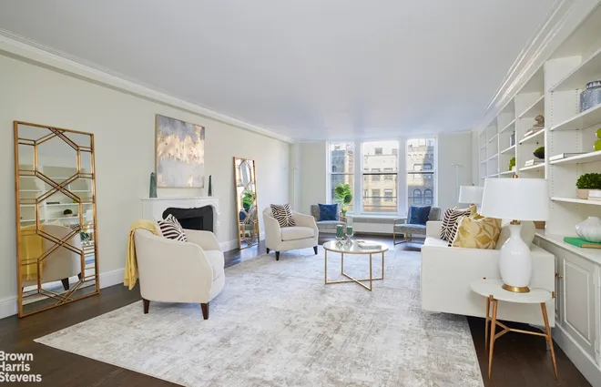 320 East 72nd Street #15B, New York, NY 10021
