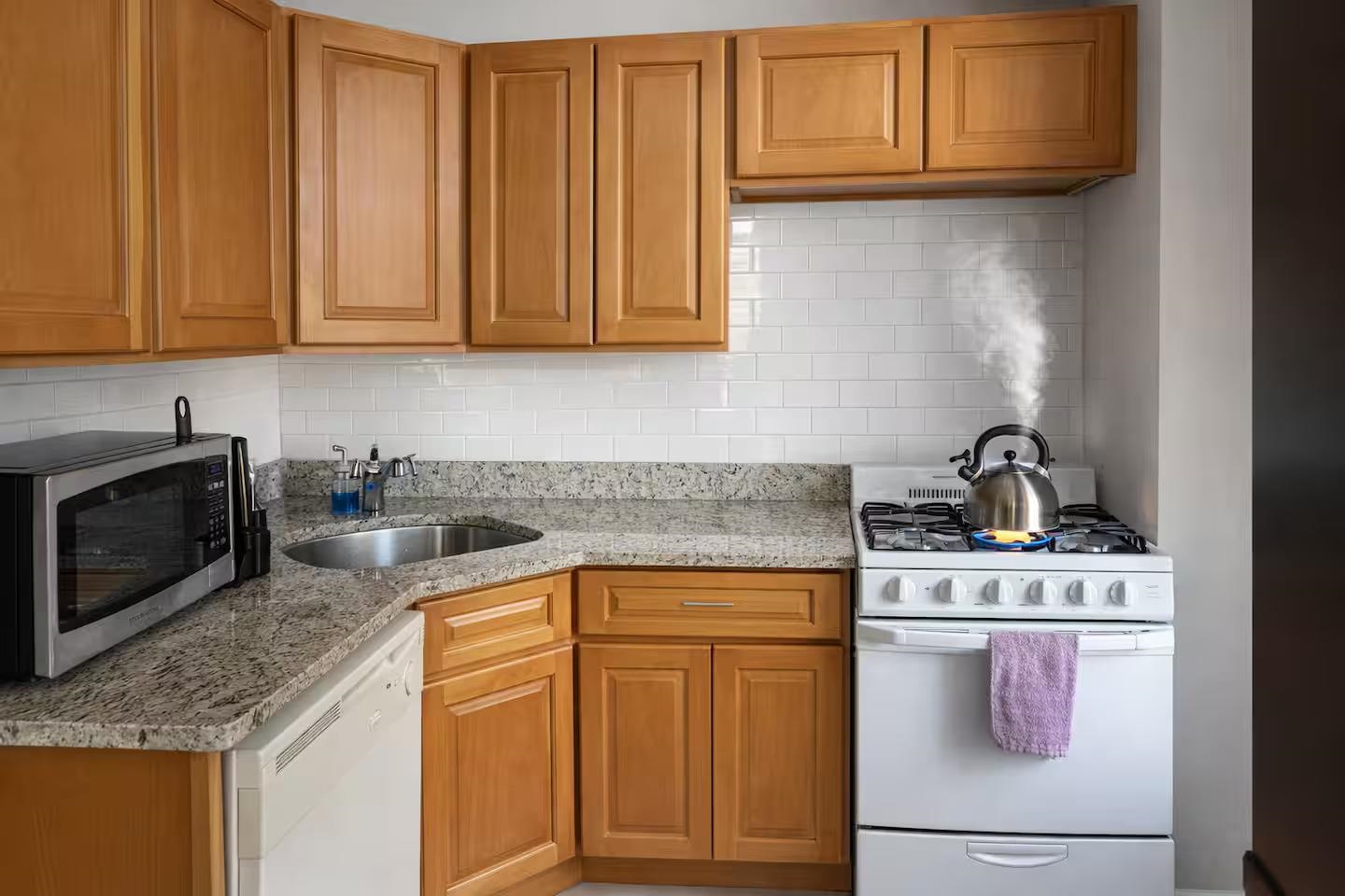 450 1st Street, Hoboken City, Hoboken, NJ 07030 - Property photo 2 of 9