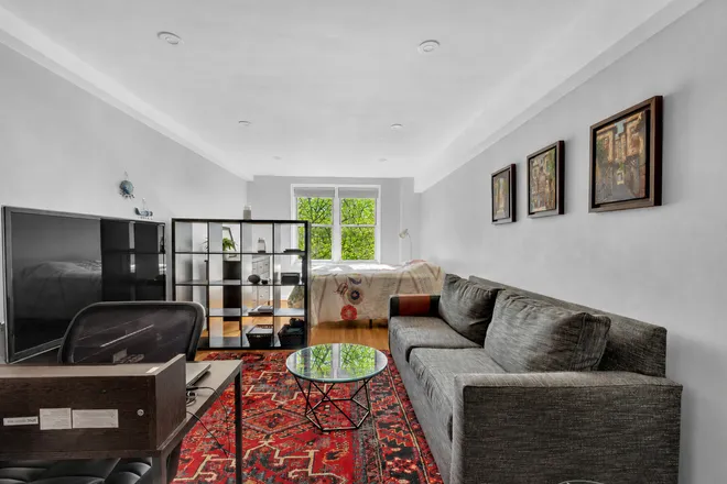 340 HAVEN Avenue #3R, New York, NY 10033