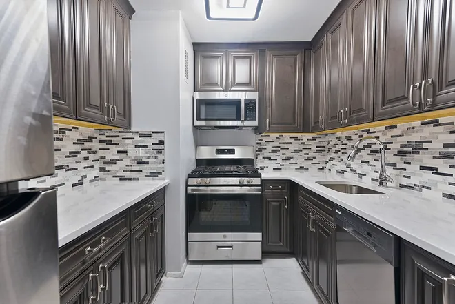 100 Beekman Street #6B, New York, NY 10038